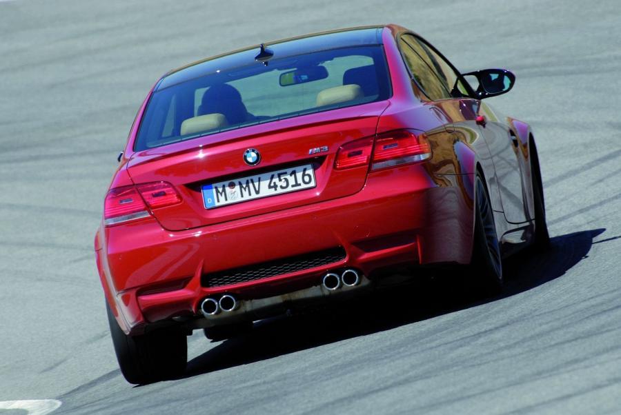  BMW M3 2008 года  (фото 200 из 219)